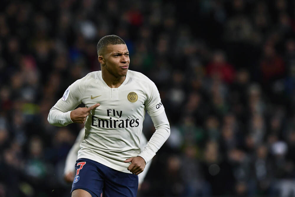 和讯投顾高璐明：今天会八连阳吗？千万注意着点！